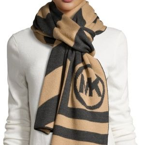 michael kors scarves